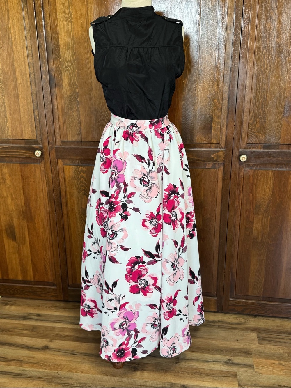 Speechless Floral Maxi Skirt High Waisted Pleated Pink White Pockets Size 5